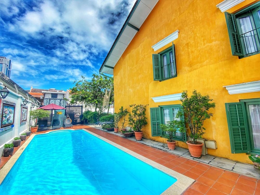 Hotel Yeng Keng 4*